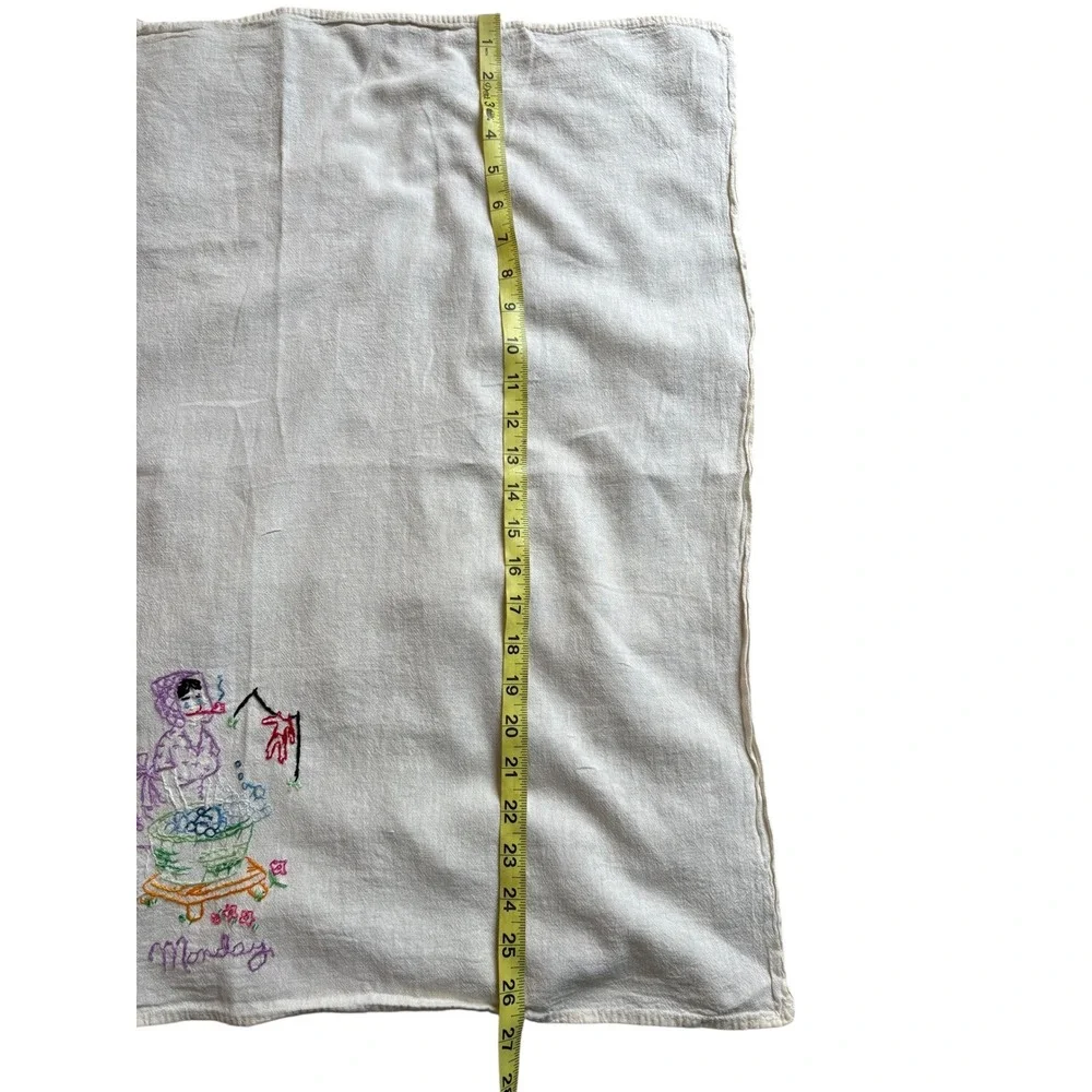 Vintage Hand Embroidered Monday Wash Day‎ Towel Sunbonnet Lady Cotton Linen